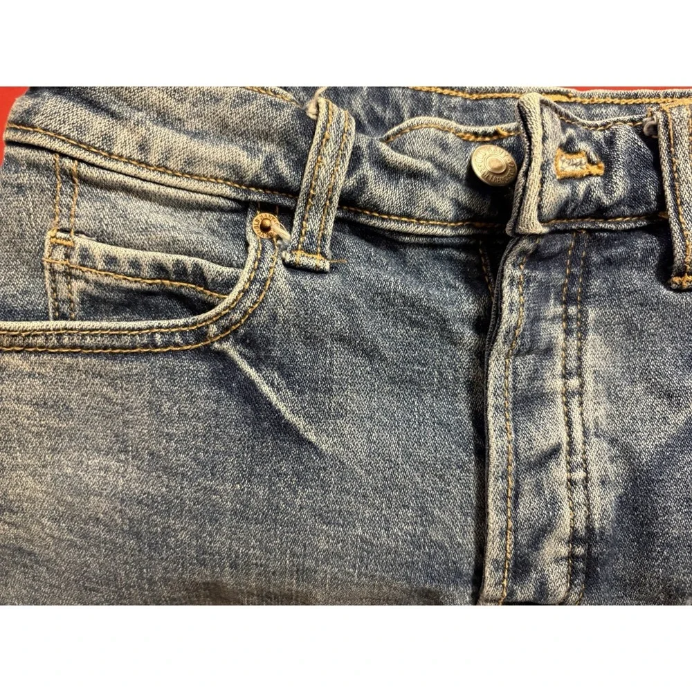 Old Navy High-Rise‎ A-Line Cut Off Denim Shorts Blue Frayed Hem Size 4